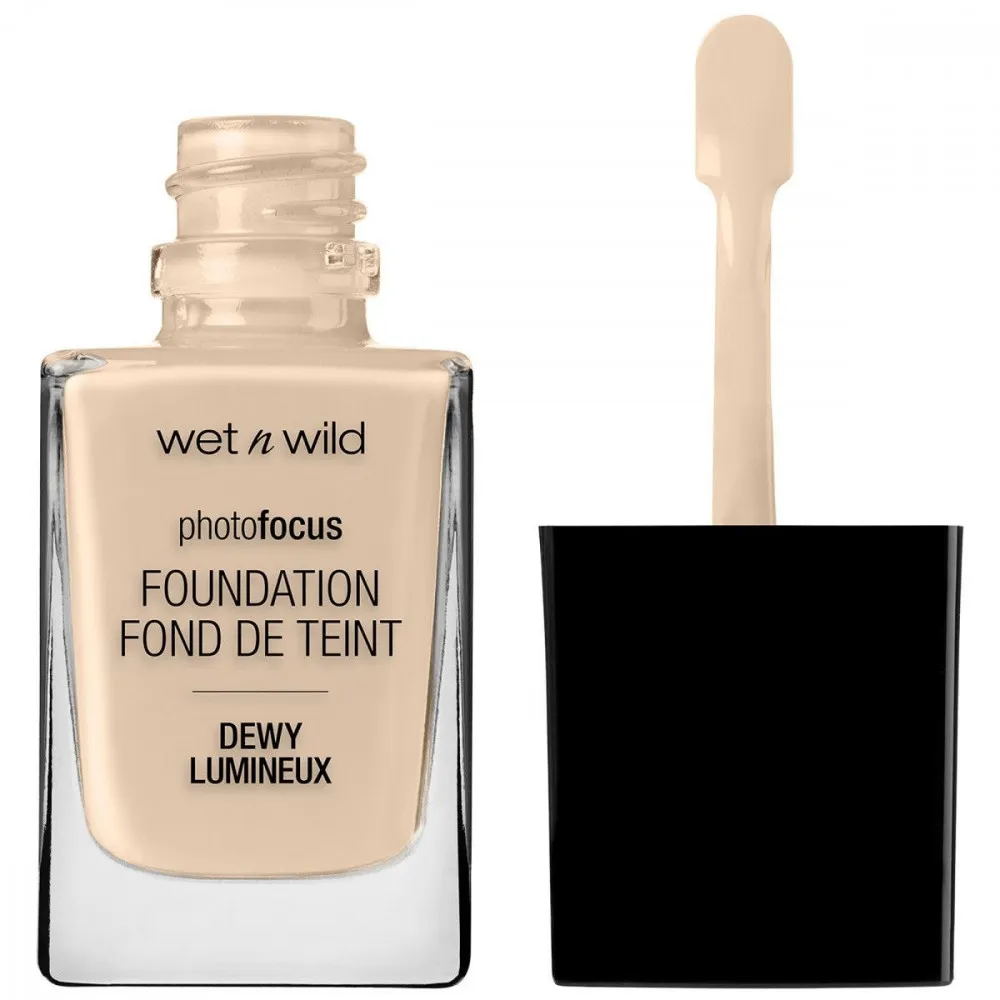 wet n wild Photo Focus Foundation Dewy - Nude